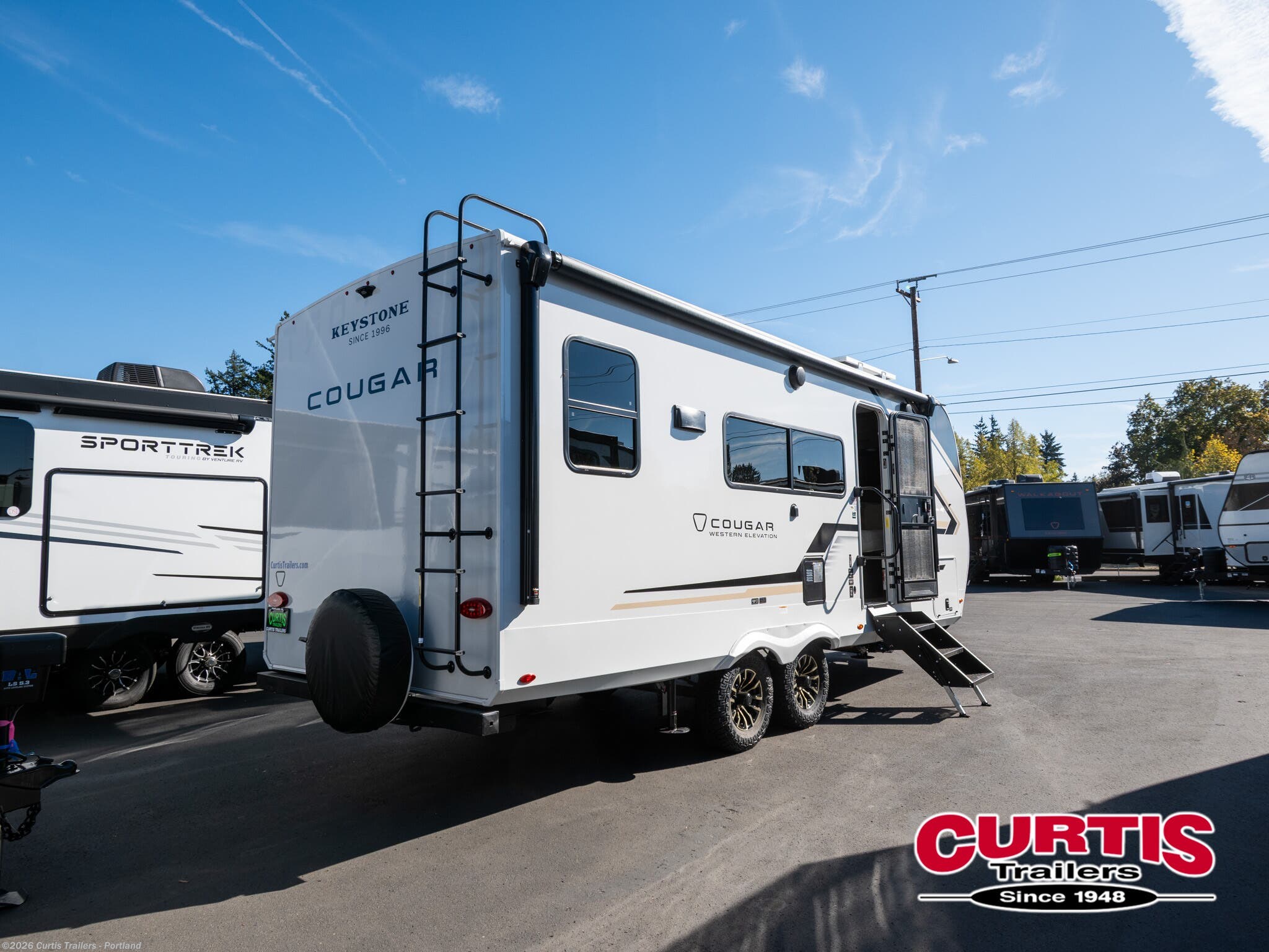 2027 Keystone Cougar Half-Ton 21LBWE - New Travel Trailer For Sale by Curtis Trailers - Portland in Portland, Oregon