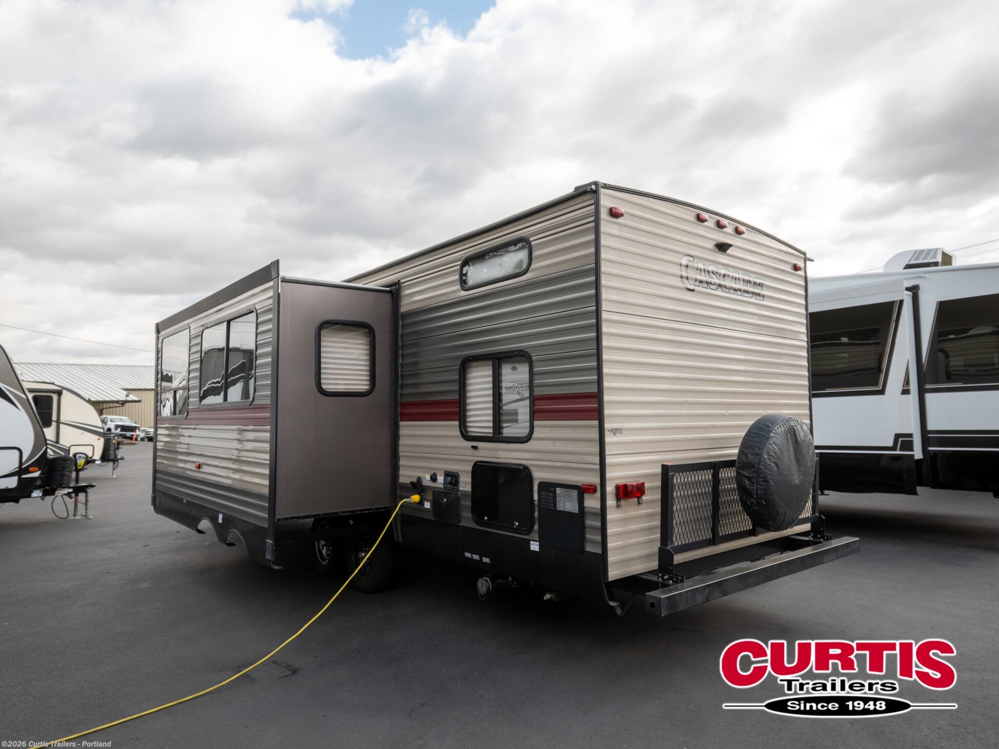 2018 Cascade 274DBHC by Forest River from Curtis Trailers - Portland in Portland, Oregon