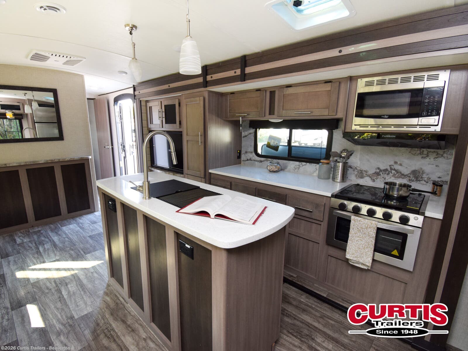 2022 CrossRoads Sunset Trail 285CK RV for Sale in Portland, OR 97266