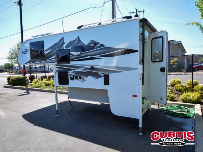 2023 865 by Lance from Curtis Trailers - Beaverton in Beaverton, Oregon