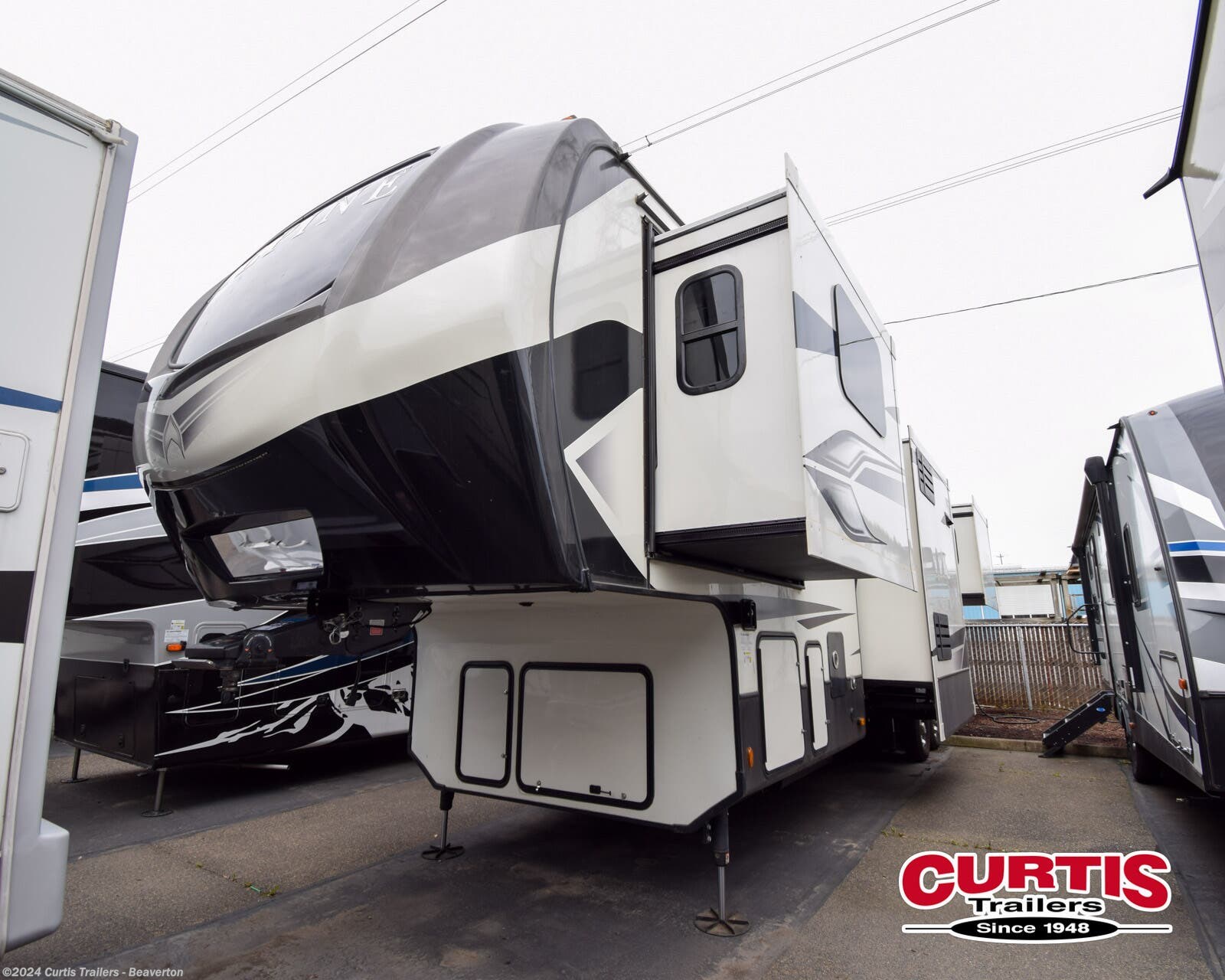 2022 Keystone Alpine 3700fl RV for Sale in Beaverton, OR 97003 | 44579 ...