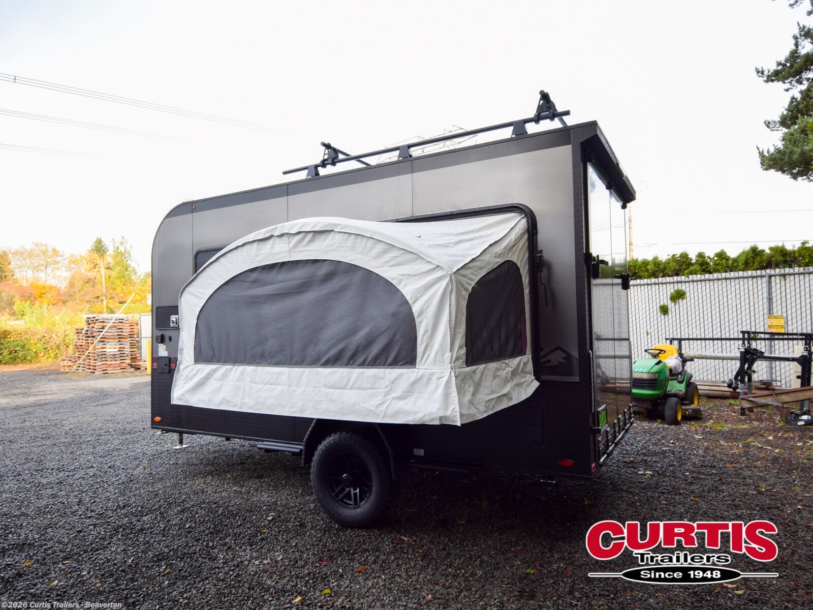 2025 Flyer Discover by inTech from Curtis Trailers - Portland in Portland, Oregon