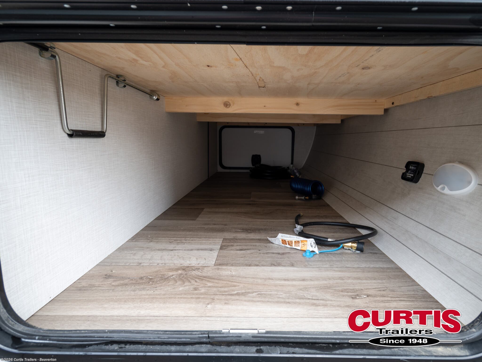 New 2025 Venture RV SportTrek 327vik available in Portland, Oregon