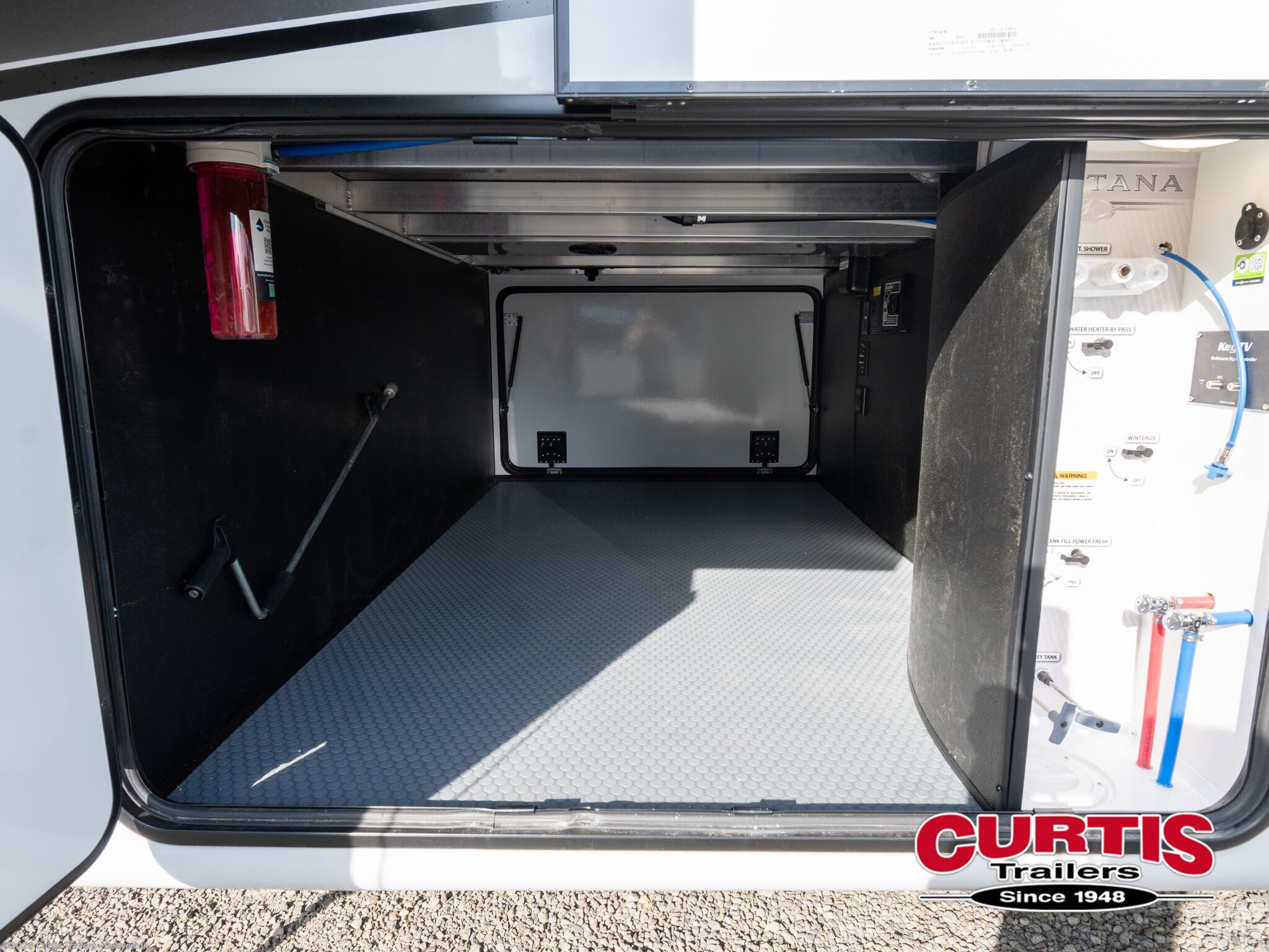 New 2025 Keystone Montana 3532SP available in Beaverton, Oregon