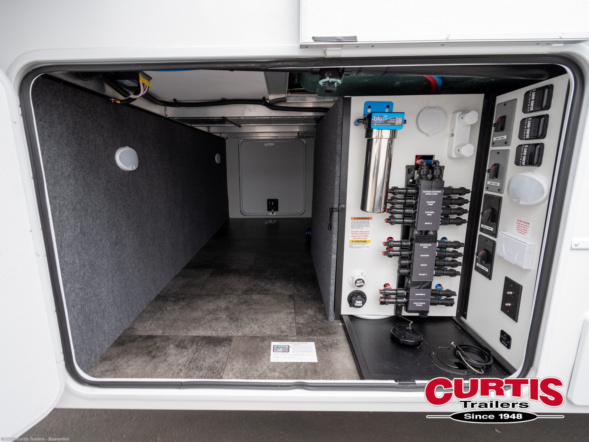 New 2026 Alliance RV Paradigm 395DS available in Portland, Oregon