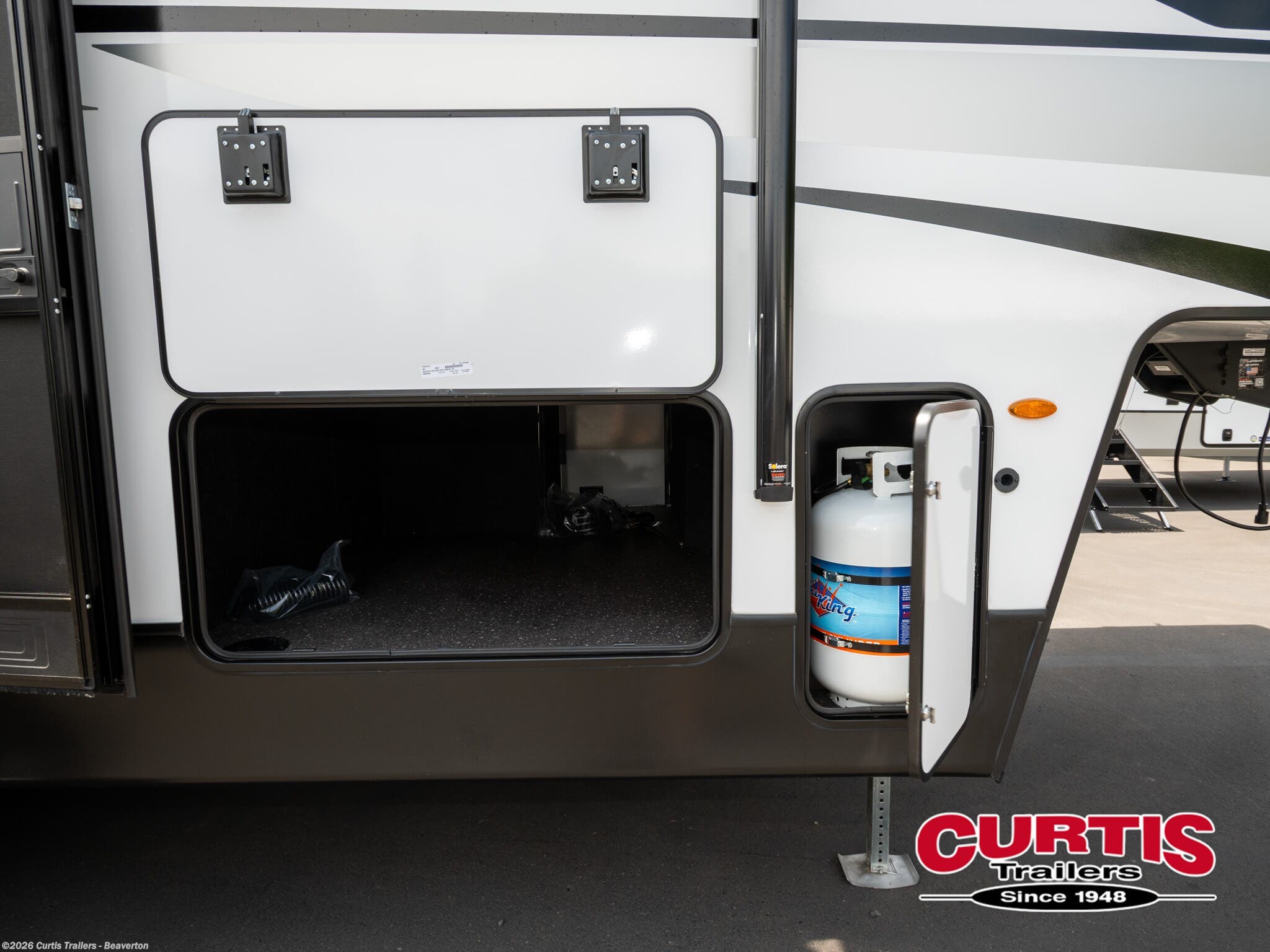 2025 Keystone Cougar Sport 2400RE - New Fifth Wheel For Sale by Curtis Trailers - Portland in Portland, Oregon
