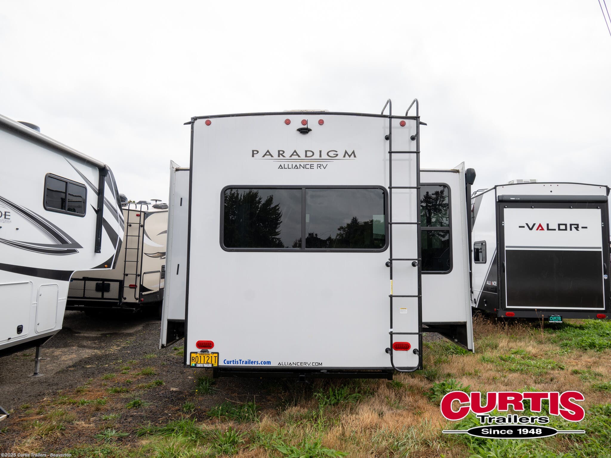 2022 Paradigm 370FB by Alliance RV from Curtis Trailers - Beaverton in Beaverton, Oregon