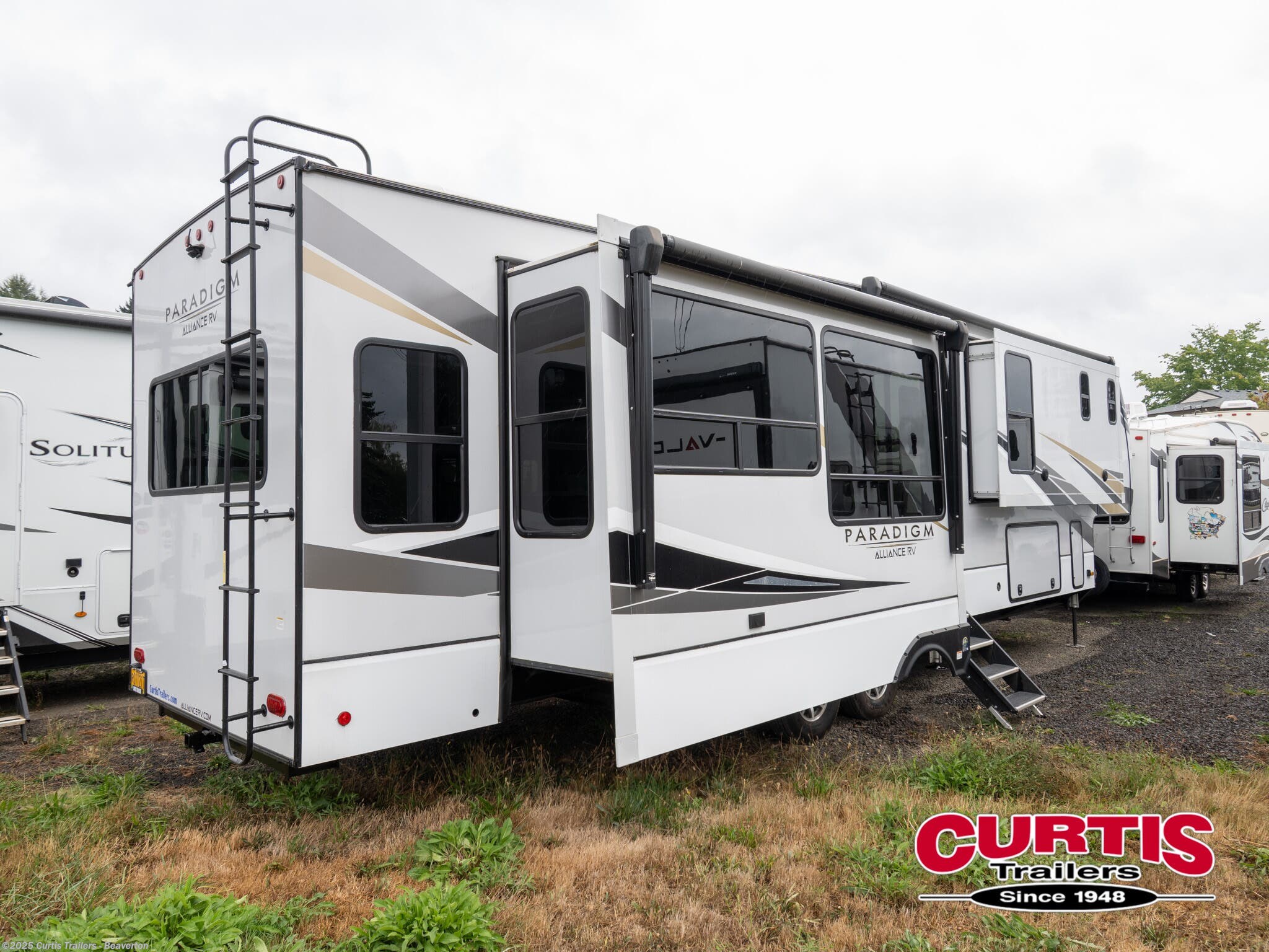 Used 2022 Alliance RV Paradigm 370FB available in Beaverton, Oregon