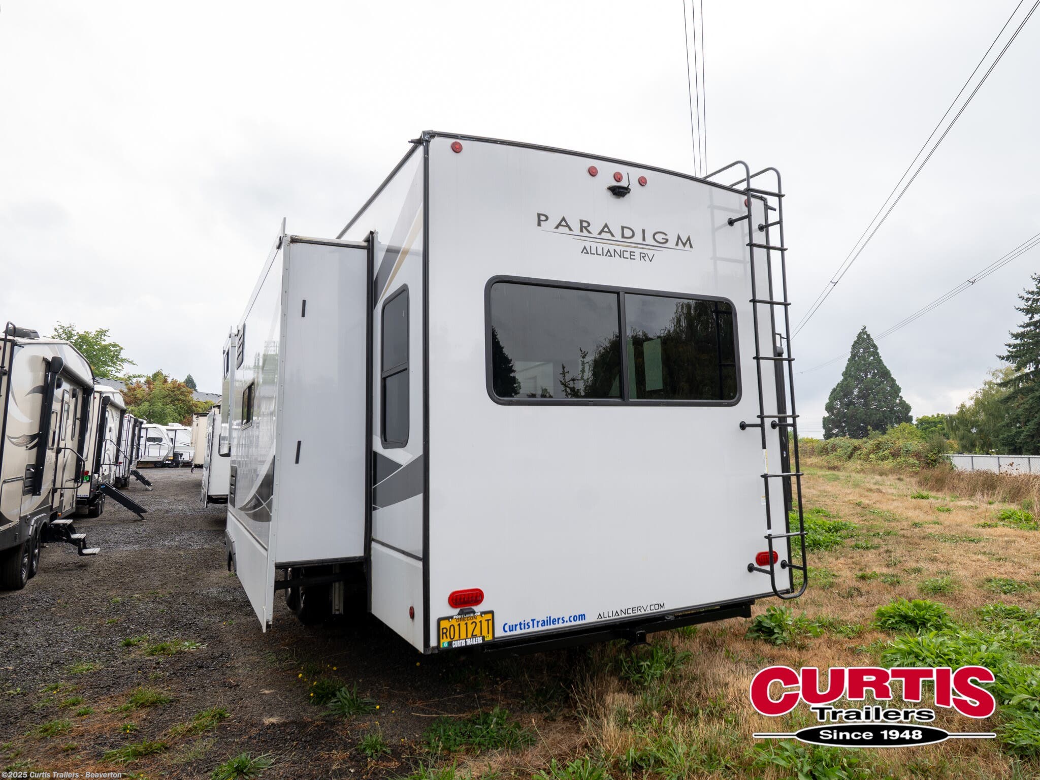 2022 Alliance RV Paradigm 370FB - Used Fifth Wheel For Sale by Curtis Trailers - Beaverton in Beaverton, Oregon