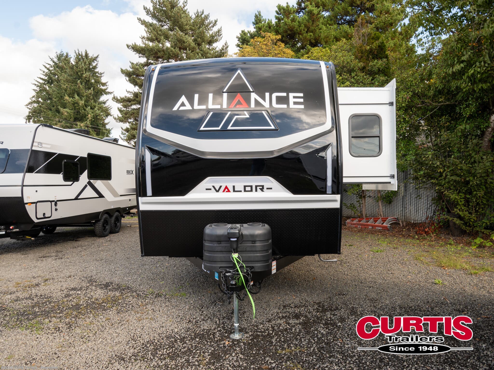 2026 Alliance RV Valor 27T14 - New Toy Hauler For Sale by Curtis Trailers - Beaverton in Beaverton, Oregon