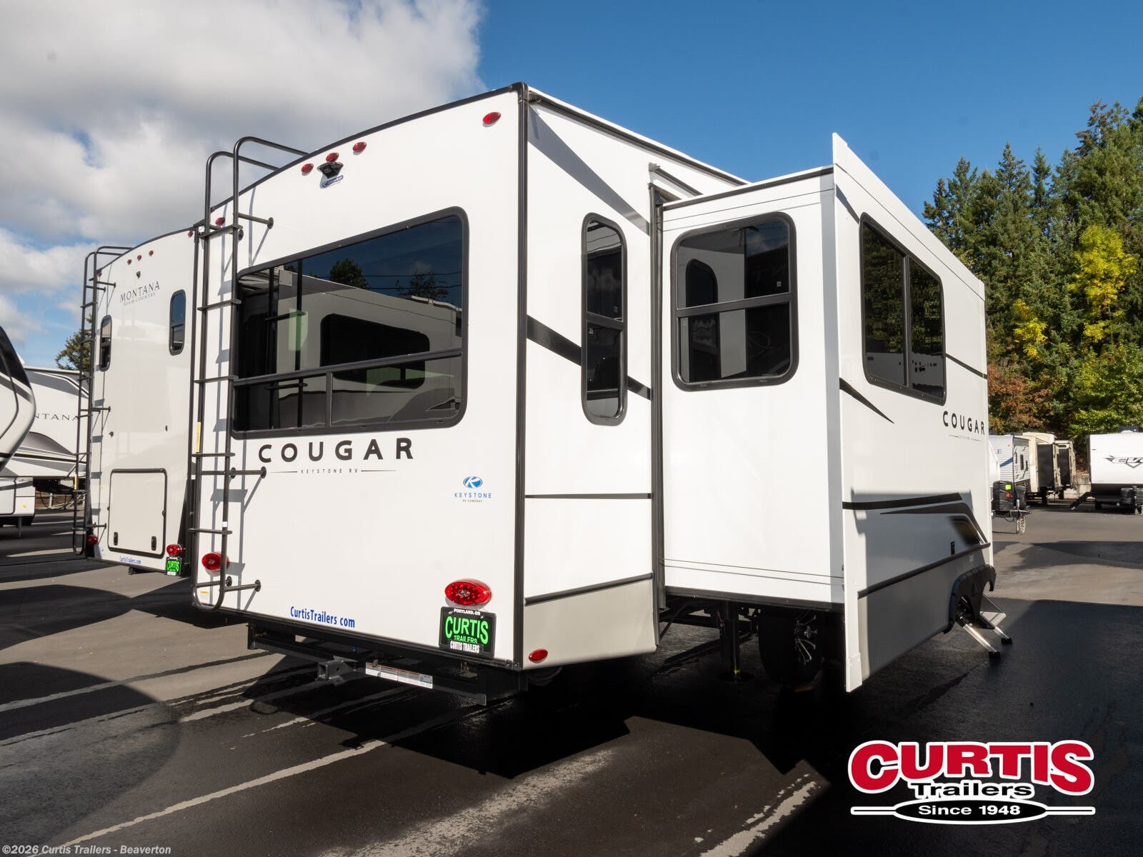 2025 Keystone Cougar Half-Ton 27sgs - New Fifth Wheel For Sale by Curtis Trailers - Beaverton in Beaverton, Oregon