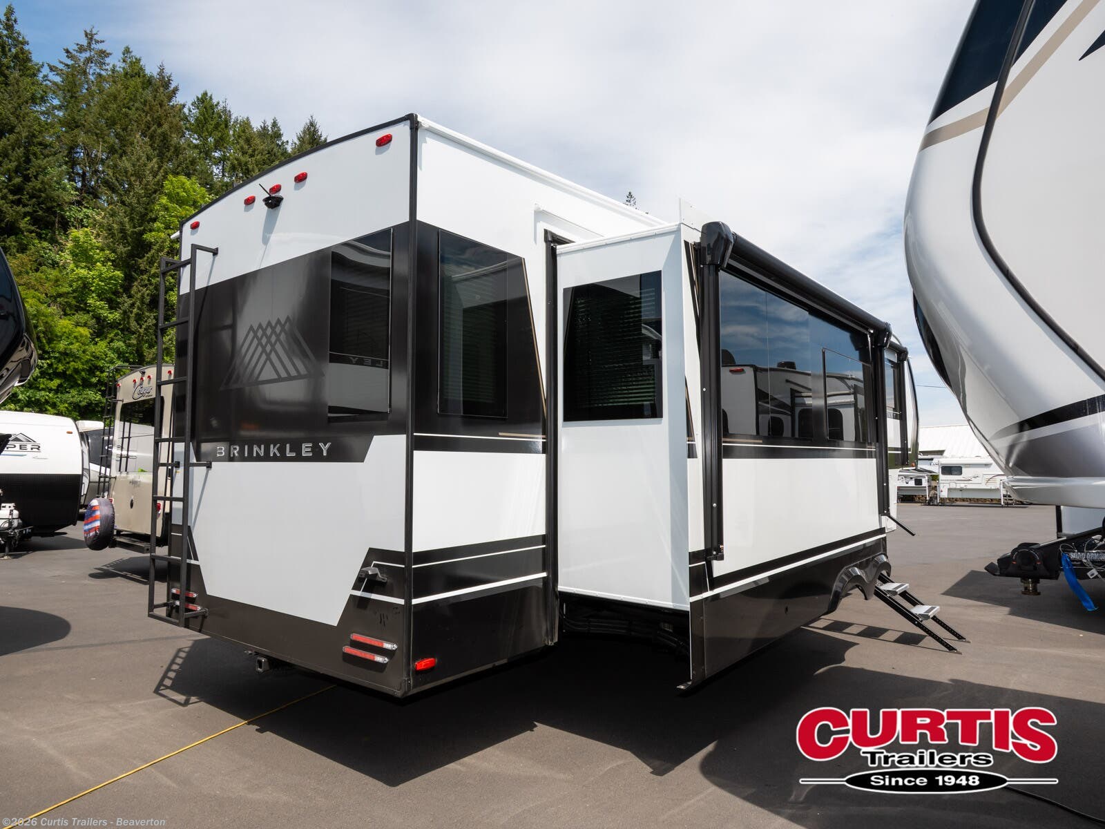 New 2025 Brinkley RV Model Z 3300 available in Beaverton, Oregon