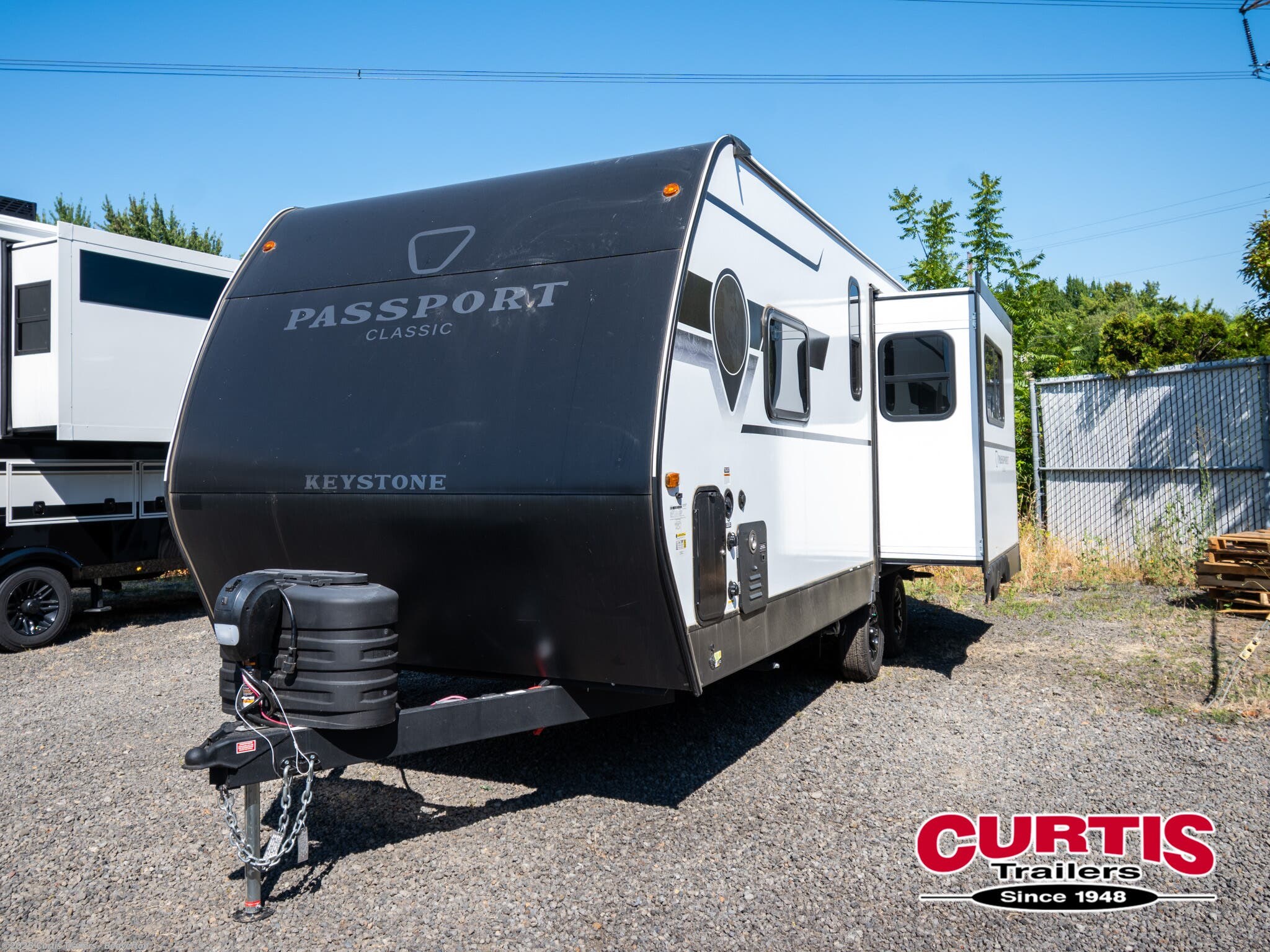 2026 Keystone Passport 210RKCWE - New Travel Trailer For Sale by Curtis Trailers - Beaverton in Beaverton, Oregon