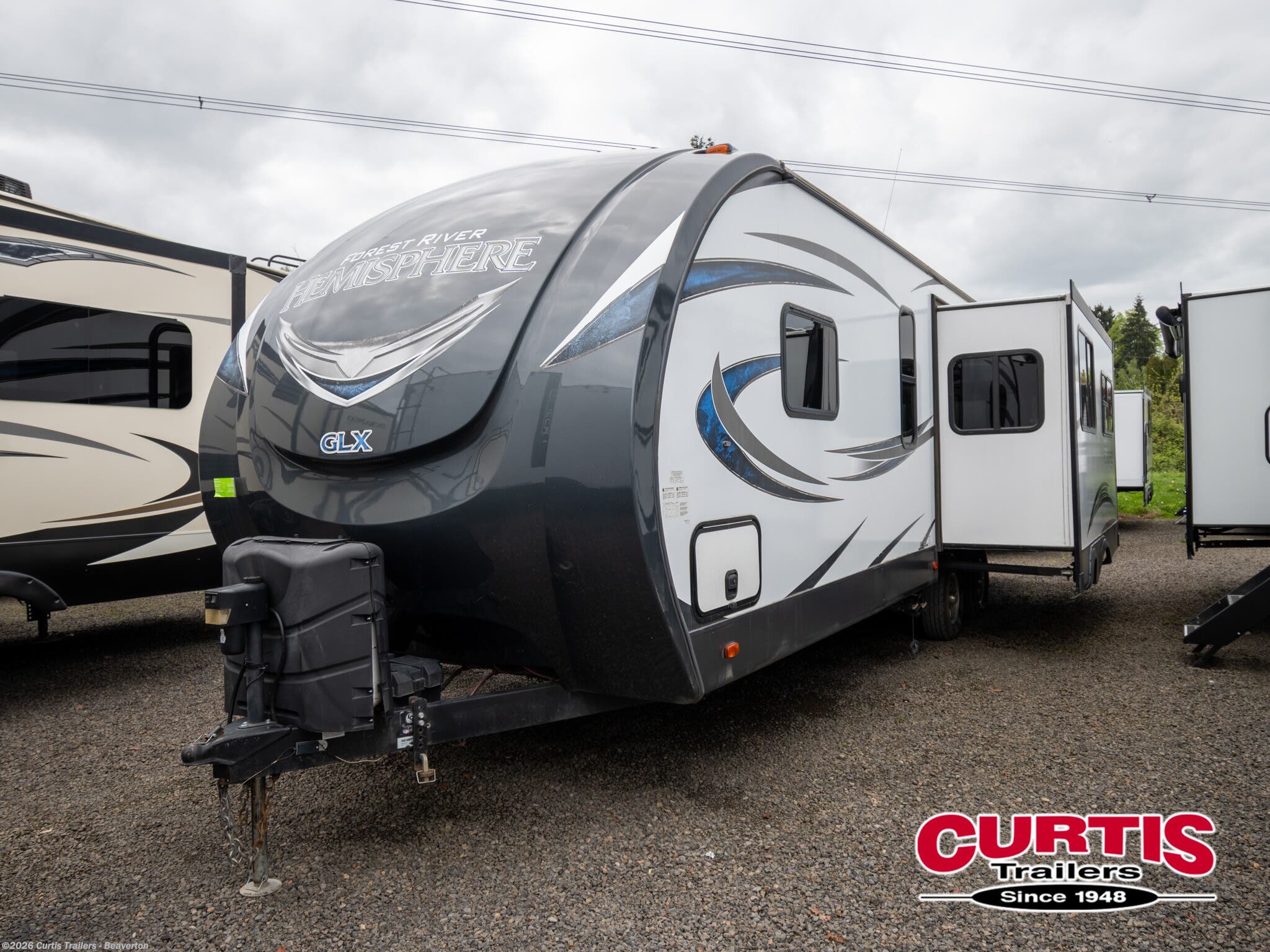 2019 Forest River Salem Hemisphere GLX 269RL - Used Travel Trailer For Sale by Curtis Trailers - Beaverton in Beaverton, Oregon