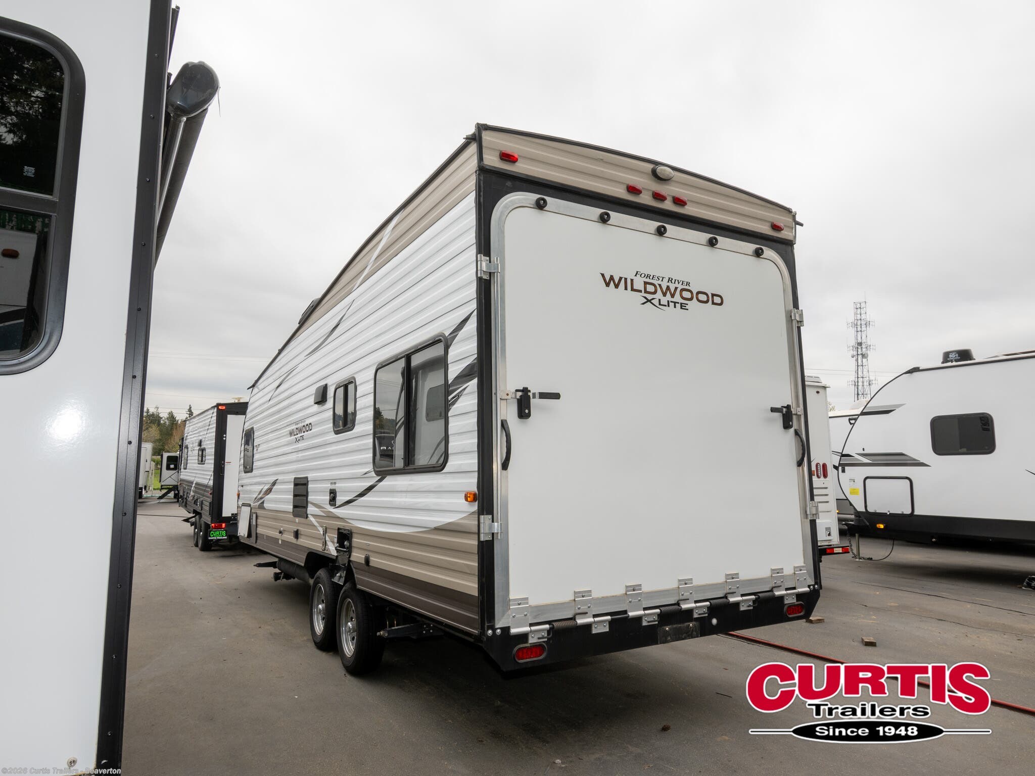 2018 Wildwood XLITE 211SSXL by Forest River from Curtis Trailers - Beaverton in Beaverton, Oregon