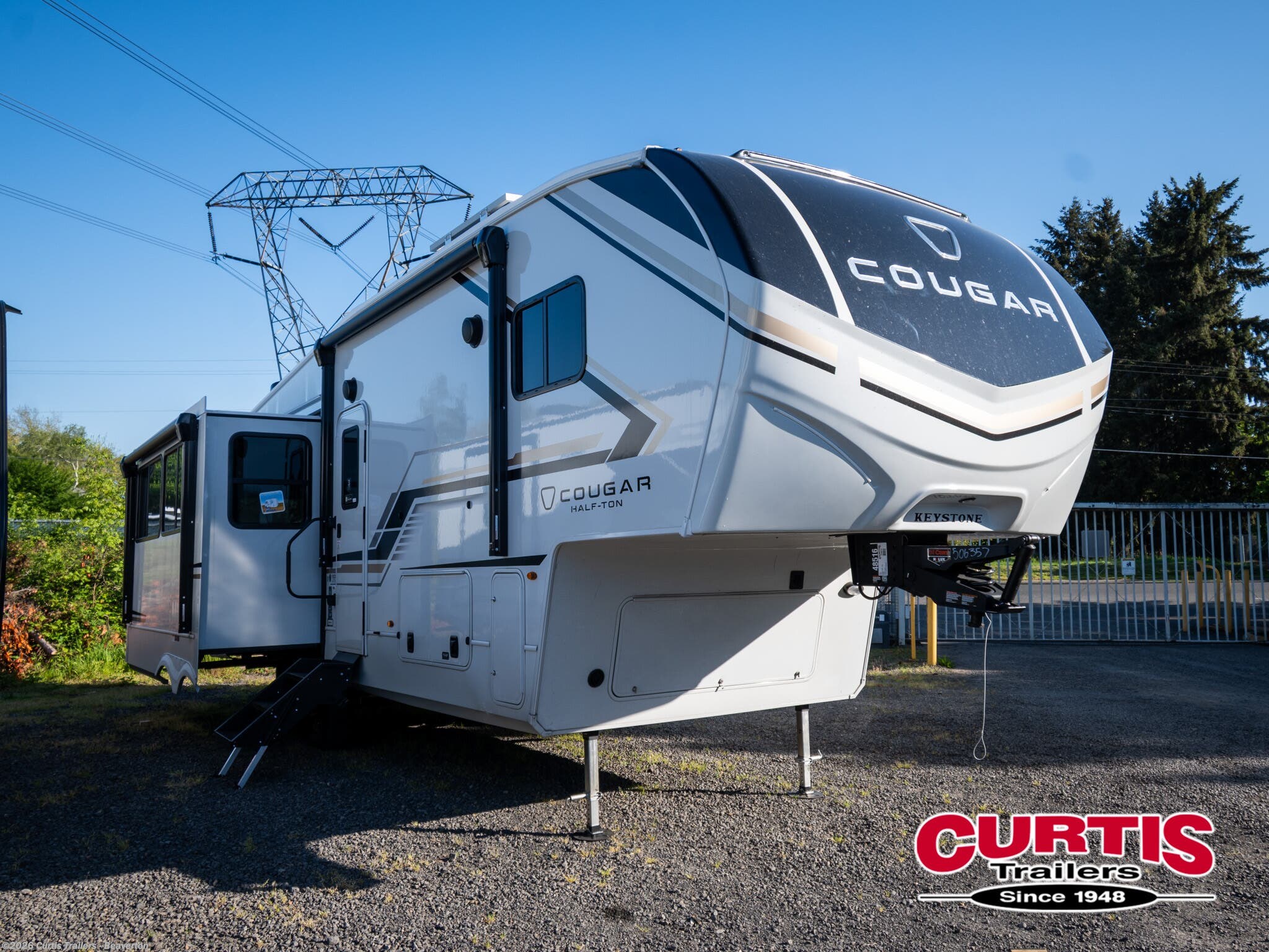 2026 Cougar Half-Ton 28RLI by Keystone from Curtis Trailers - Beaverton in Beaverton, Oregon