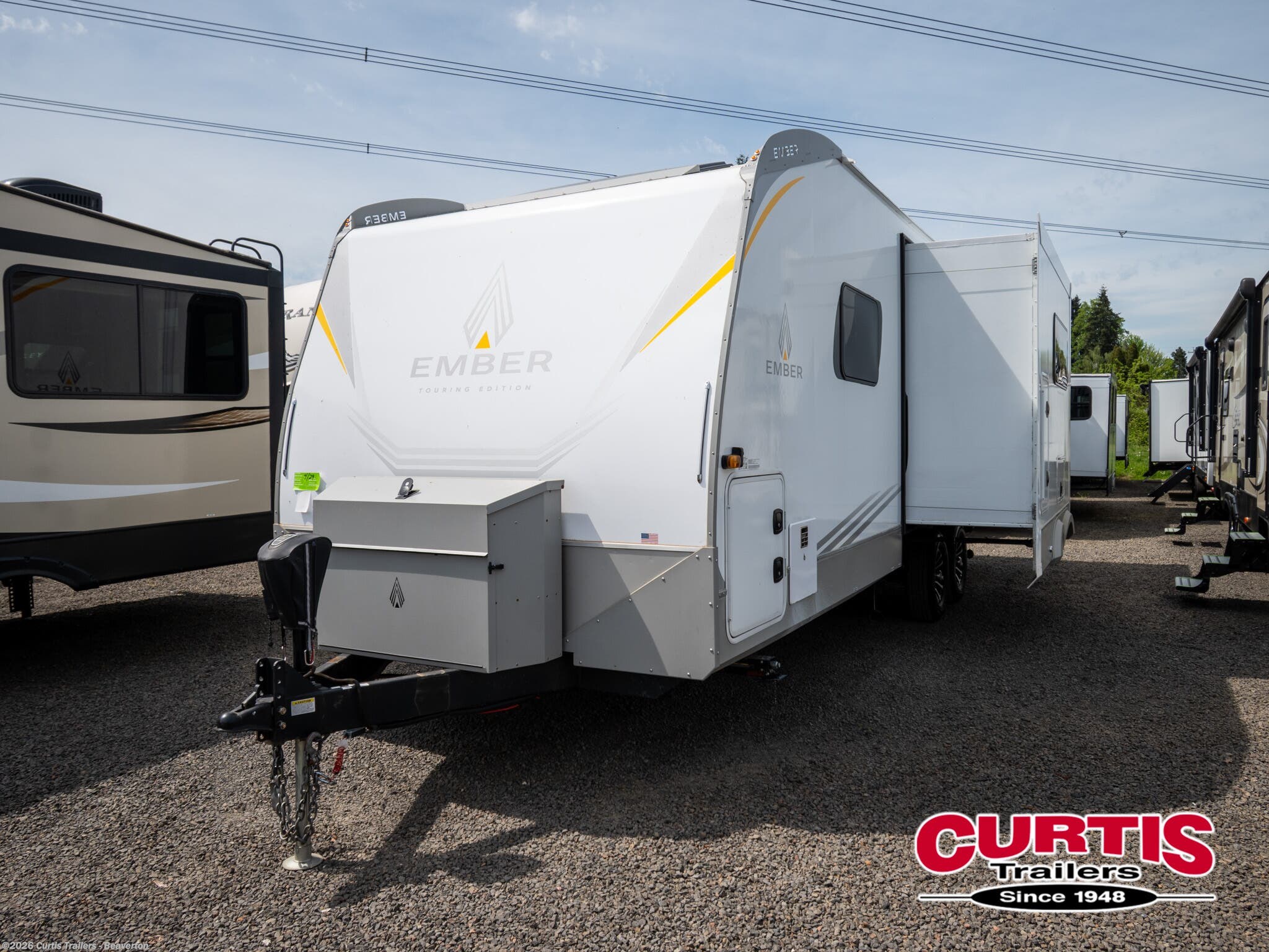 2023 Ember Touring Series 24MBH by Ember RV from Curtis Trailers - Beaverton in Beaverton, Oregon