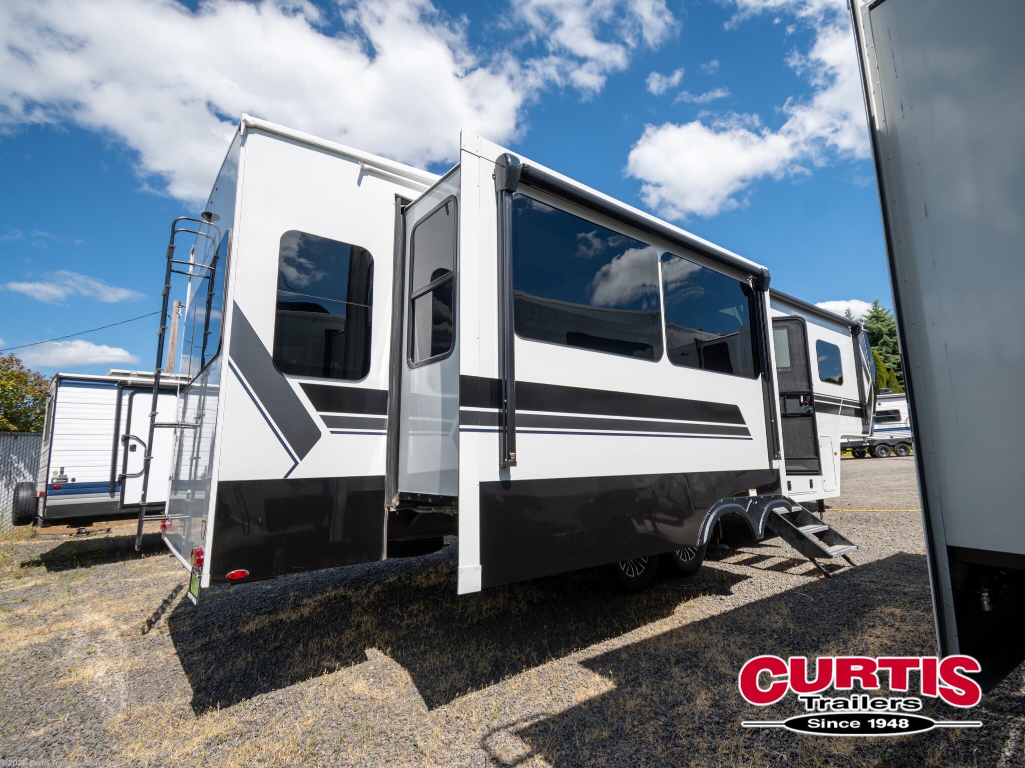 New 2026 Keystone Montana High Country 290RL available in Beaverton, Oregon