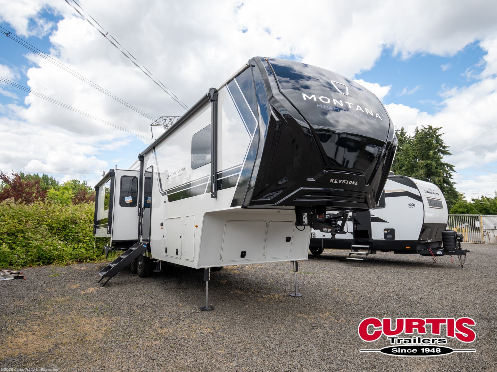 2026 Montana High Country 300RK by Keystone from Curtis Trailers - Beaverton in Beaverton, Oregon
