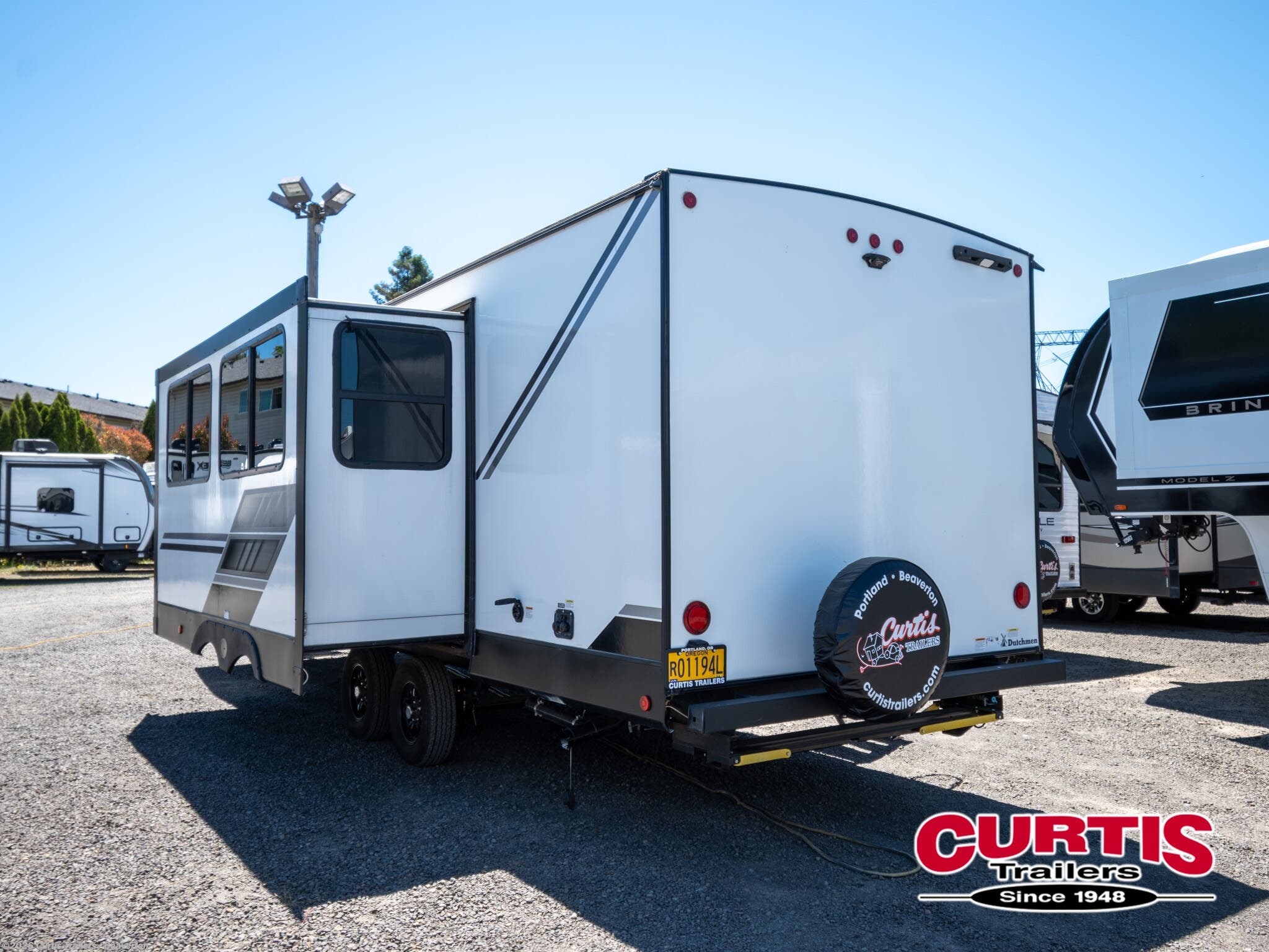 Used 2022 Dutchmen Kodiak Ultra-Lite 261RBSL available in Beaverton, Oregon