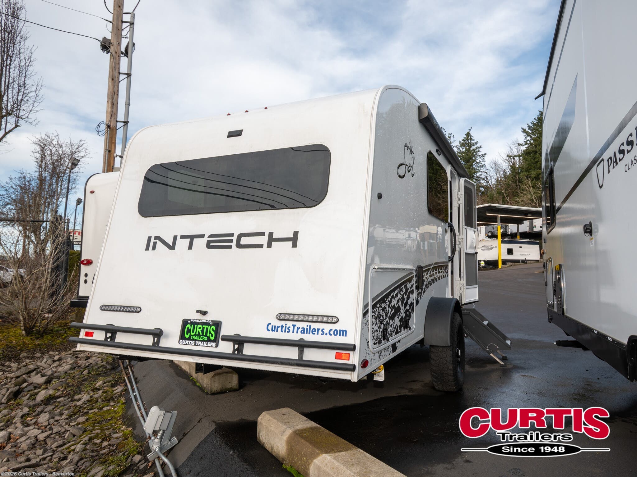 2026 inTech Sol Horizon - New Travel Trailer For Sale by Curtis Trailers - Beaverton in Beaverton, Oregon
