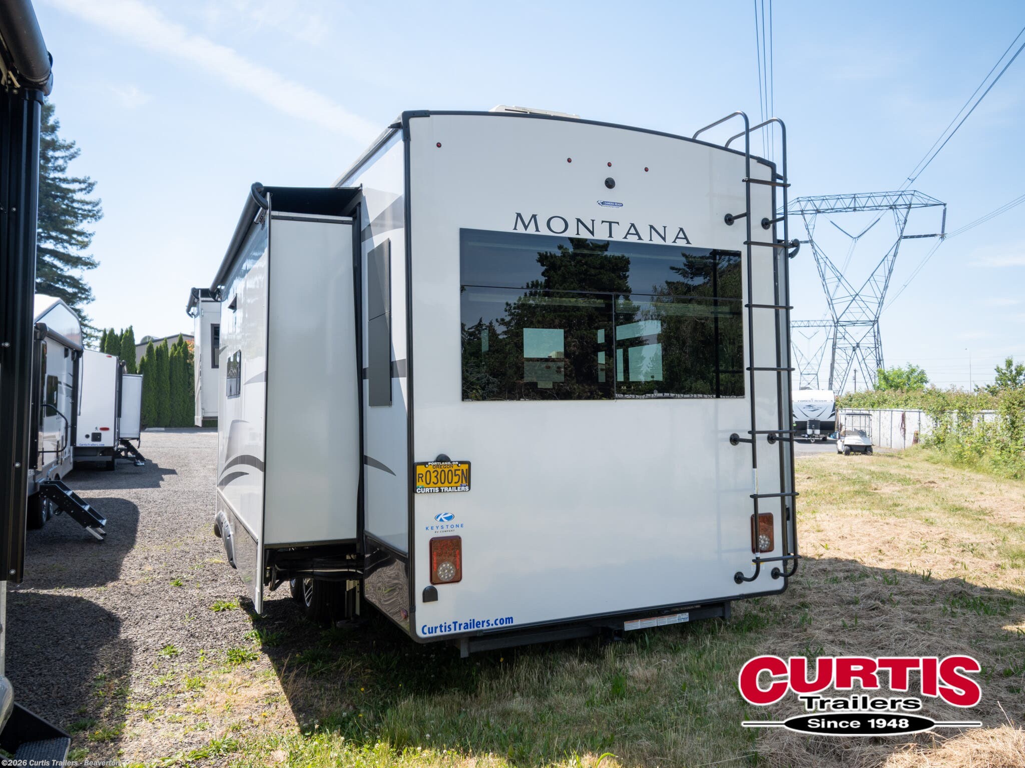 Used 2025 Keystone Montana 3123rl available in Beaverton, Oregon