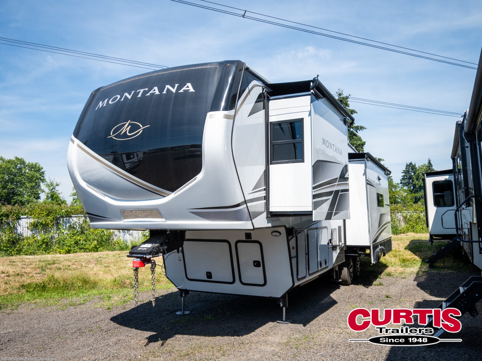 2025 Montana 3123rl by Keystone from Curtis Trailers - Beaverton in Beaverton, Oregon