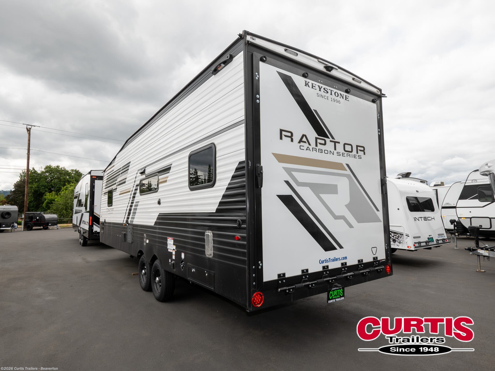 2026 Raptor Carbon 29WFO by Keystone from Curtis Trailers - Beaverton in Beaverton, Oregon