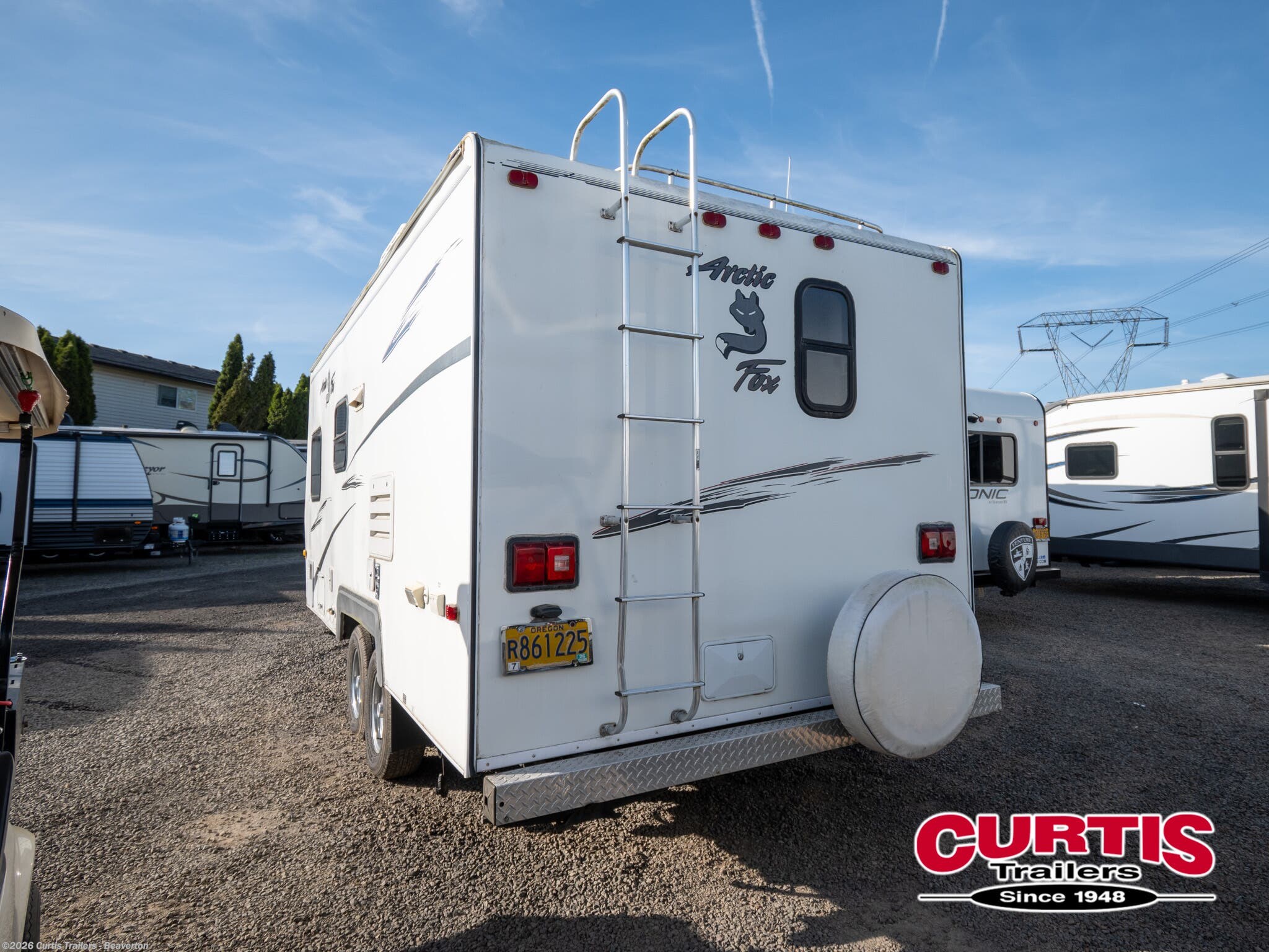 Used 2004 Northwood Arctic Fox 19B available in Beaverton, Oregon