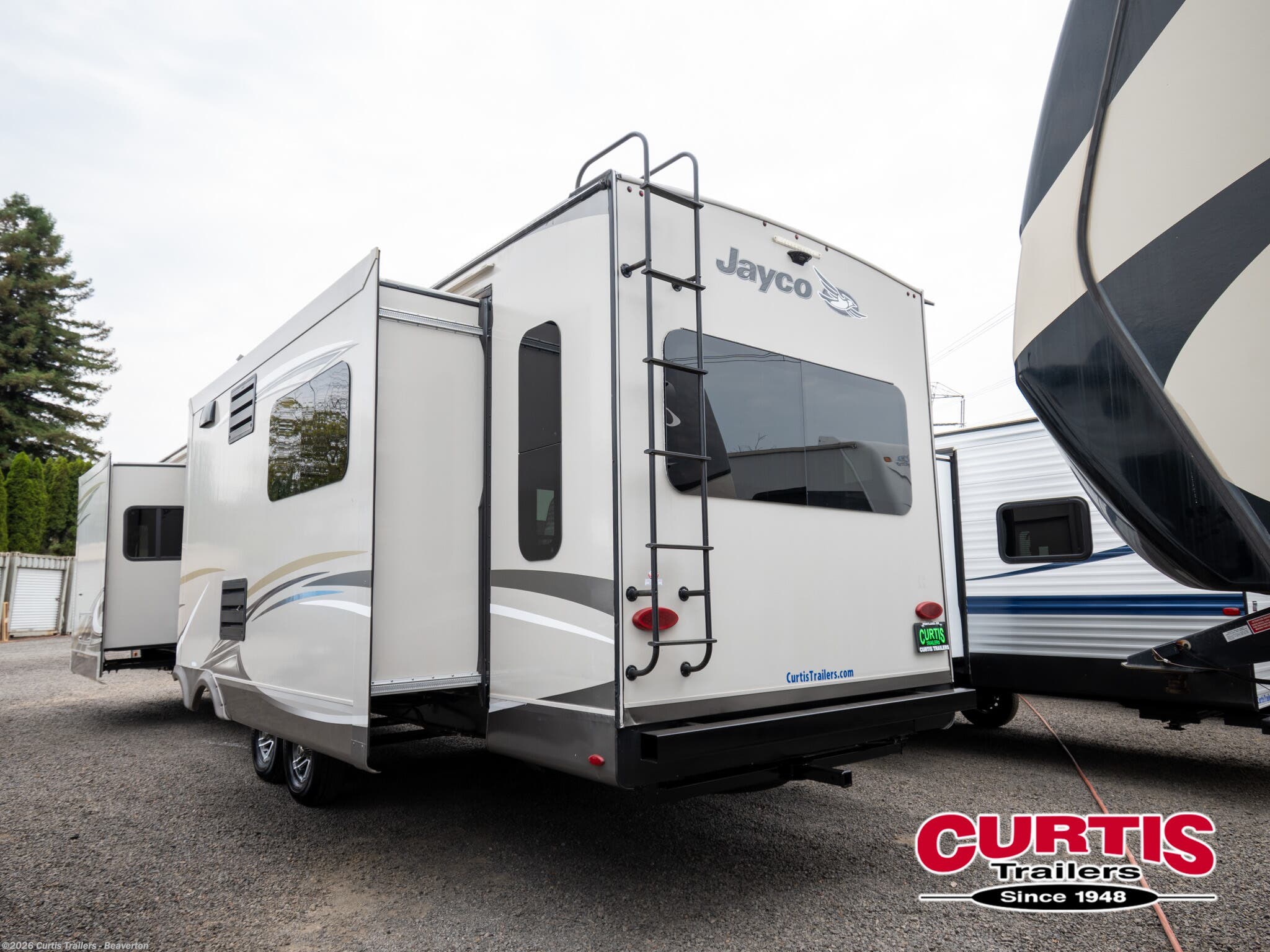 Used 2019 Jayco Eagle 322RLOK available in Beaverton, Oregon