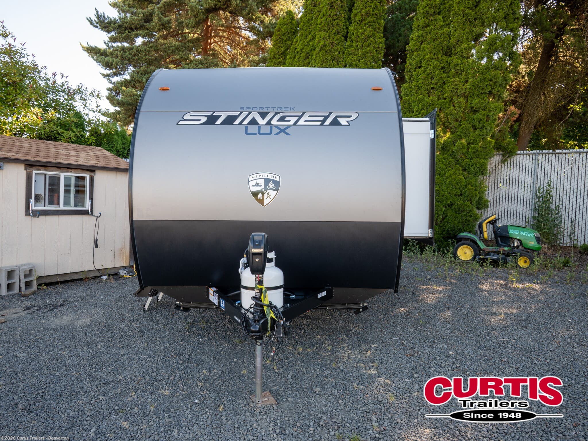 2027 Venture RV SportTrek Stinger Lite 171VMK - New Travel Trailer For Sale by Curtis Trailers - Beaverton in Beaverton, Oregon