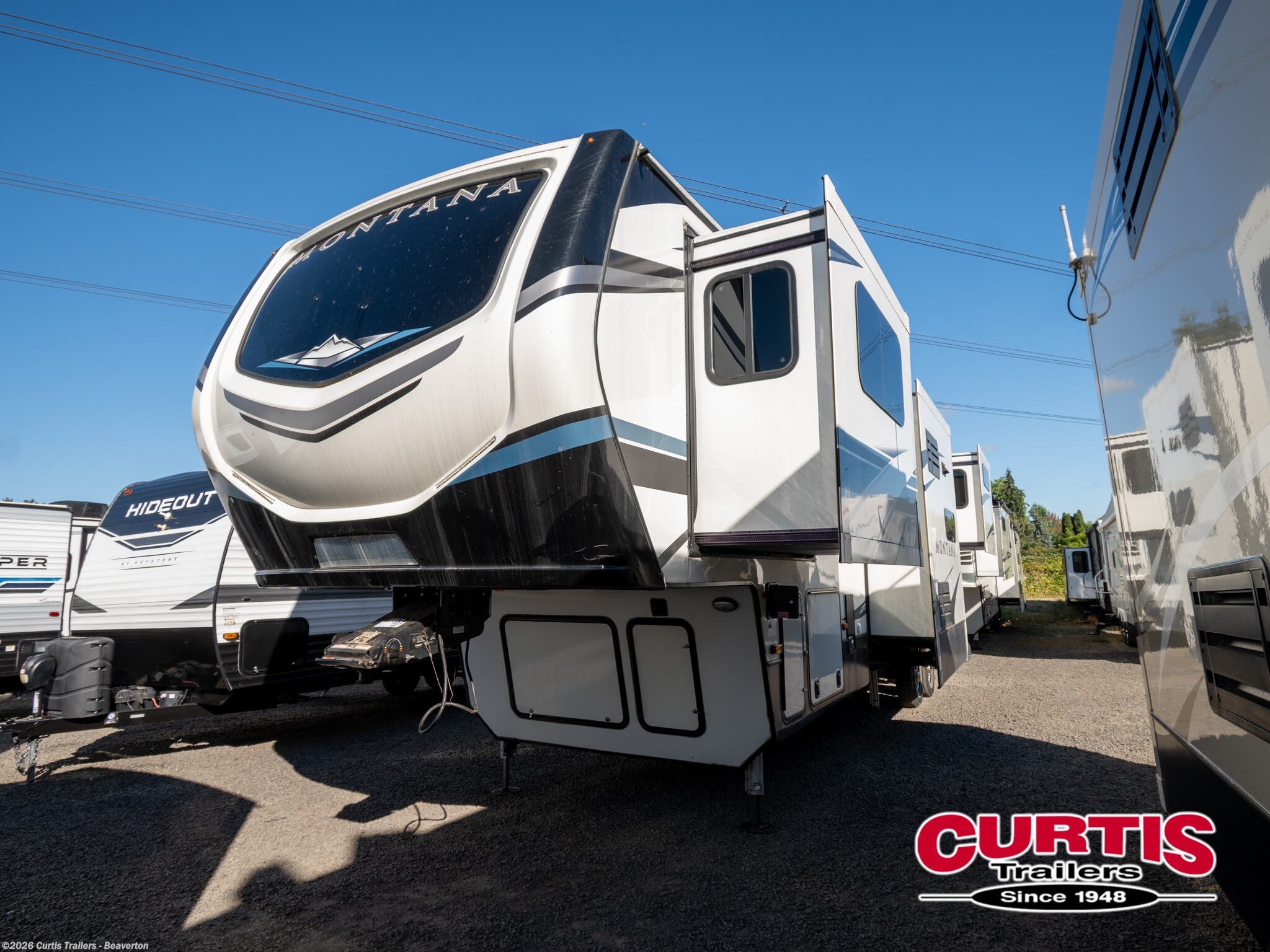 2021 Keystone Montana 3762BP - Used Fifth Wheel For Sale by Curtis Trailers - Beaverton in Beaverton, Oregon