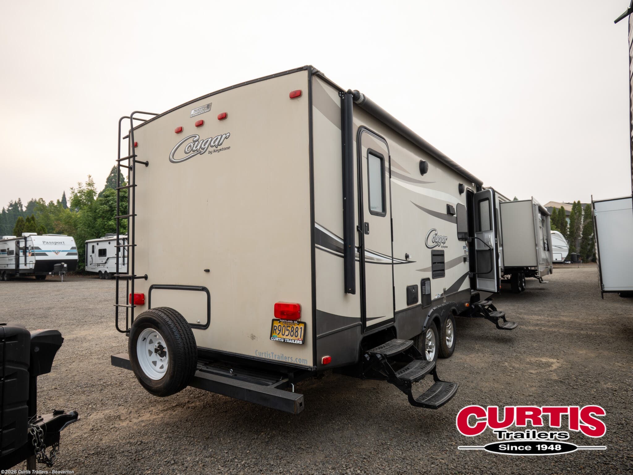 Used 2017 Keystone Cougar 26dbhwe available in Beaverton, Oregon