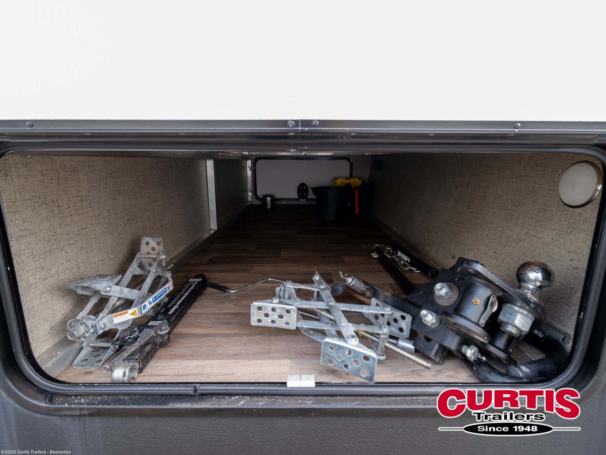 2018 Keystone Cougar 26SABWE - Used Travel Trailer For Sale by Curtis Trailers - Beaverton in Beaverton, Oregon