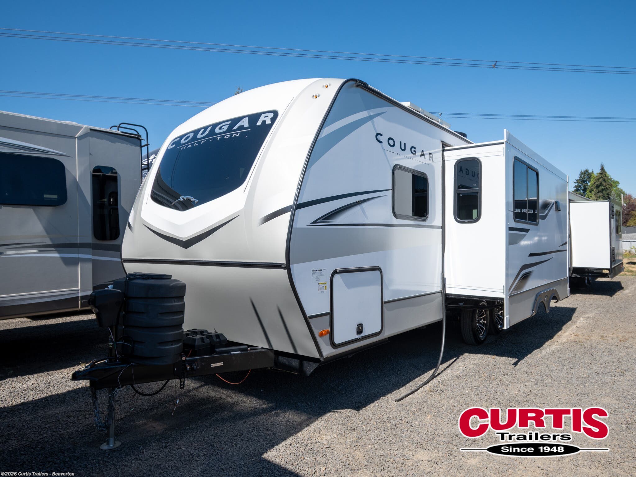 2025 Keystone Cougar 22mlswe - Used Travel Trailer For Sale by Curtis Trailers - Beaverton in Beaverton, Oregon