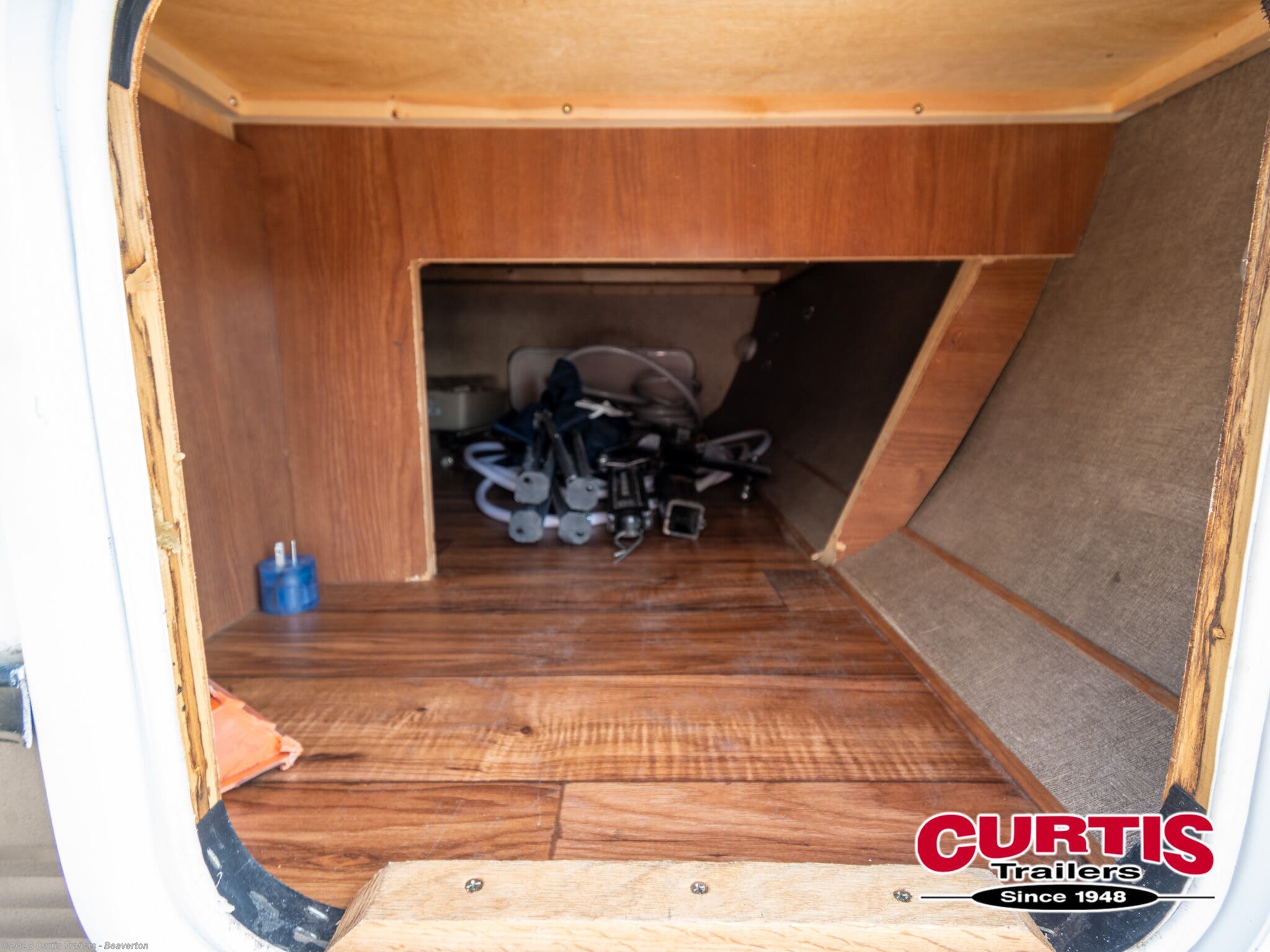 2016 Forest River Wildwood 191RDXL - Used Travel Trailer For Sale by Curtis Trailers - Beaverton in Beaverton, Oregon