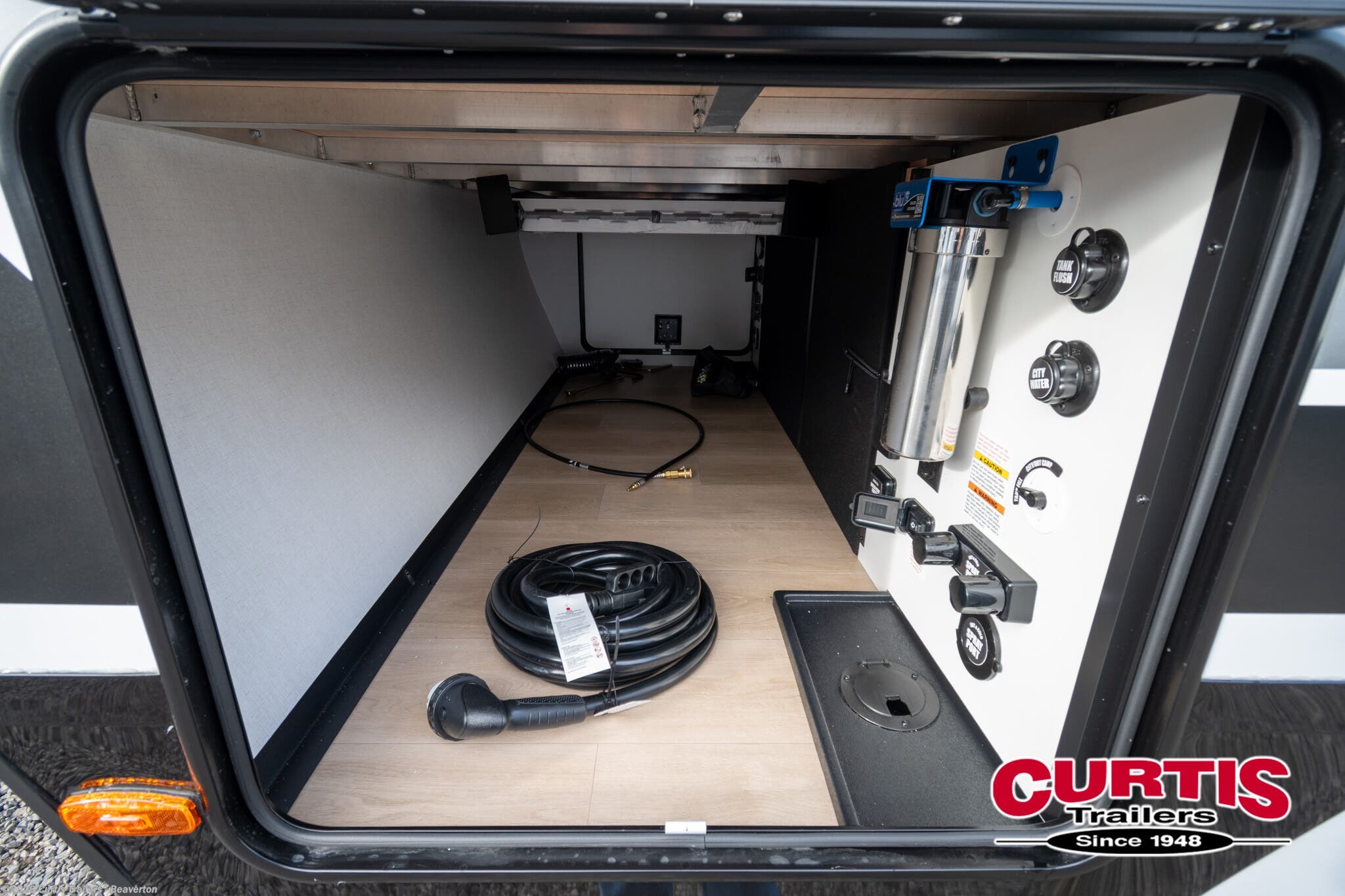 2027 Alliance RV Delta 252RL - New Travel Trailer For Sale by Curtis Trailers - Beaverton in Beaverton, Oregon