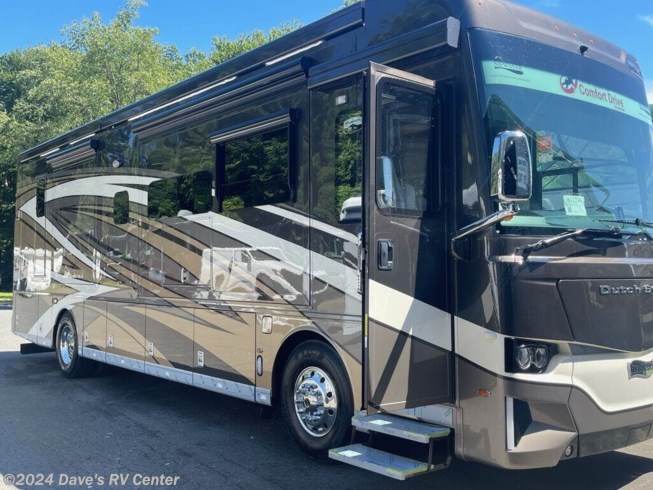 New 2023 Newmar Dutch Star 3736 available in Danbury, Connecticut