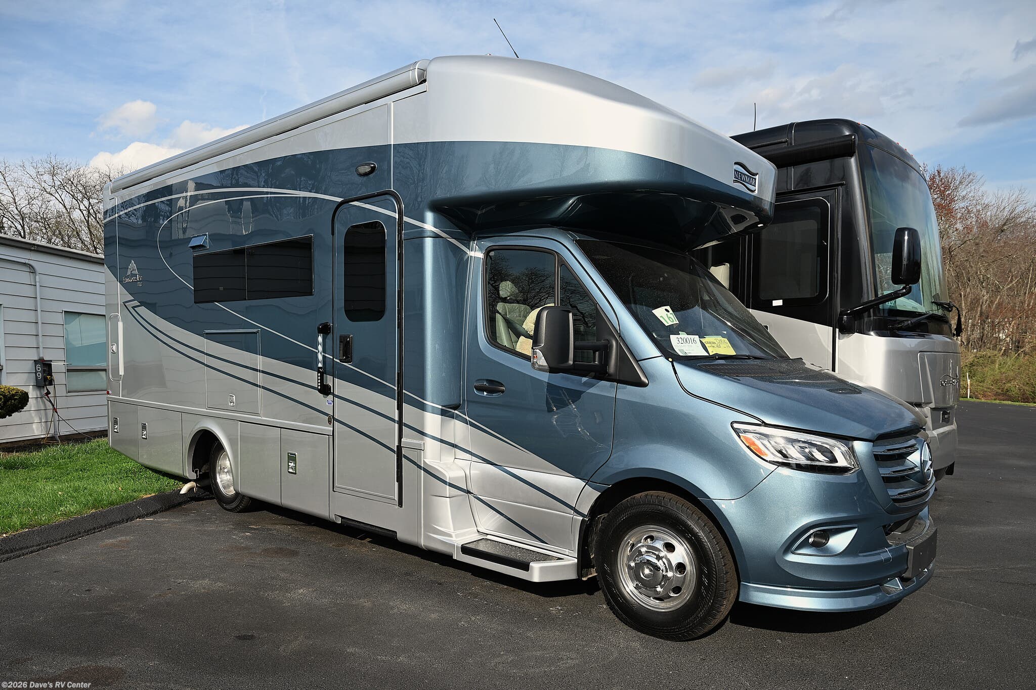 New 2026 Newmar Freedom Aire 2515 available in Danbury, Connecticut