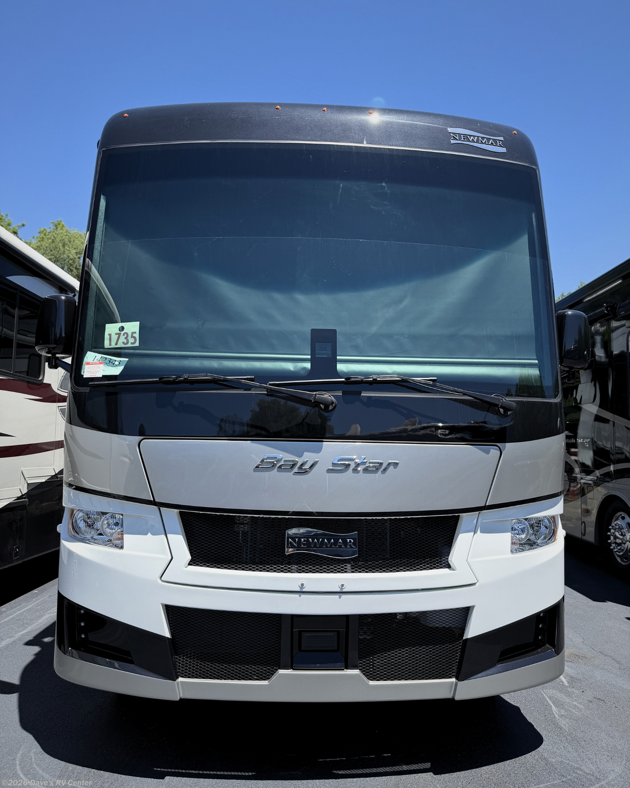 2026 Bay Star 3629 by Newmar from Dave's RV Center in Danbury, Connecticut