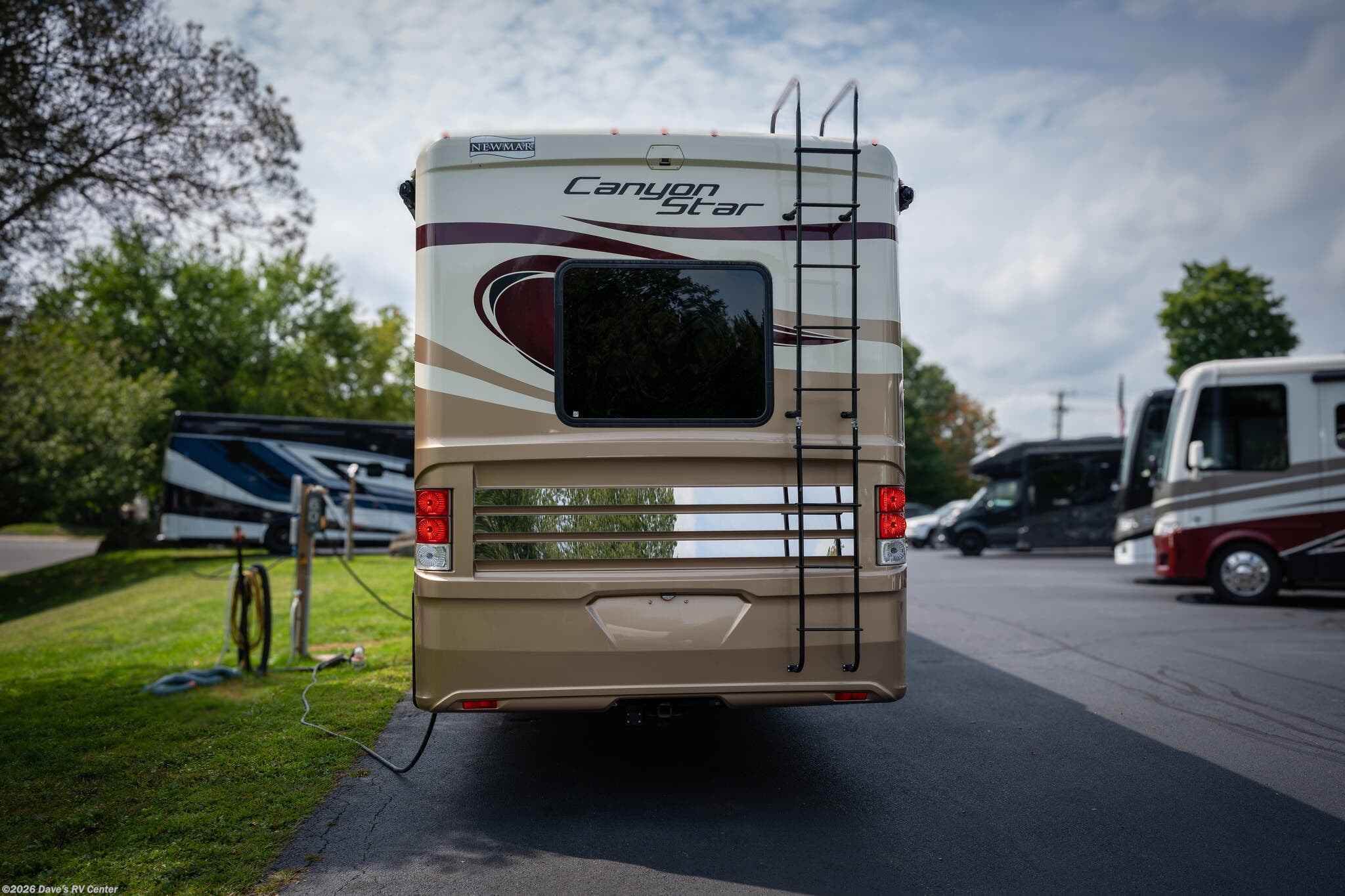 Used 2014 Newmar Canyon Star 3911 available in Danbury, Connecticut