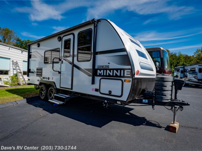 2025 Winnebago Micro Minnie 2108FBS