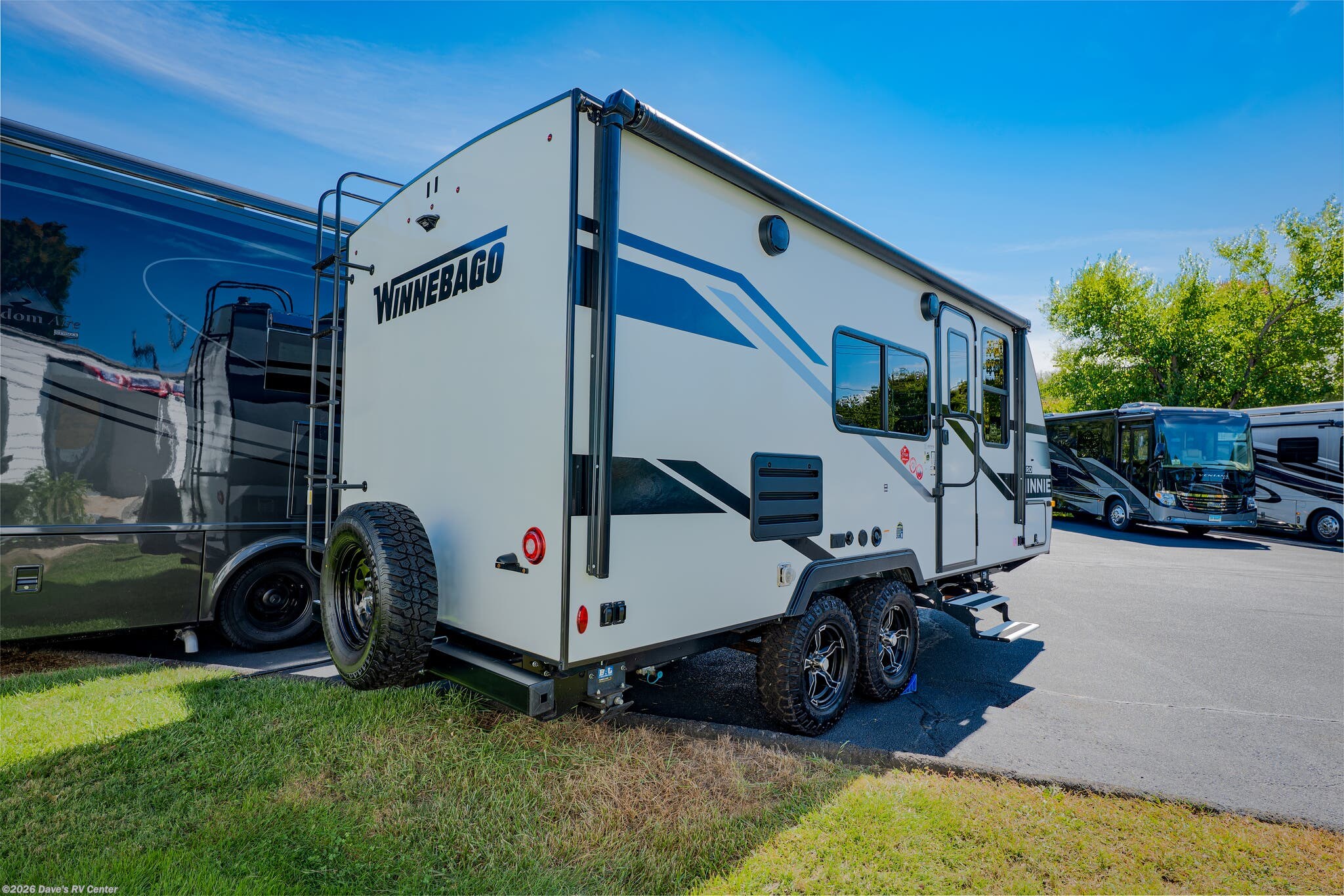 2025 Micro Minnie 2108FBS by Winnebago from Dave's RV Center in Danbury, Connecticut