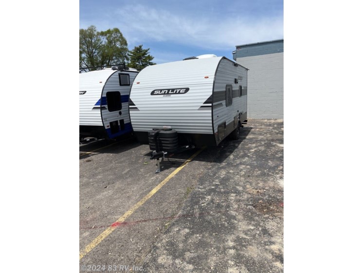 New 2023 Sunset Park RV Sun Lite 18RD available in Long Grove, Illinois