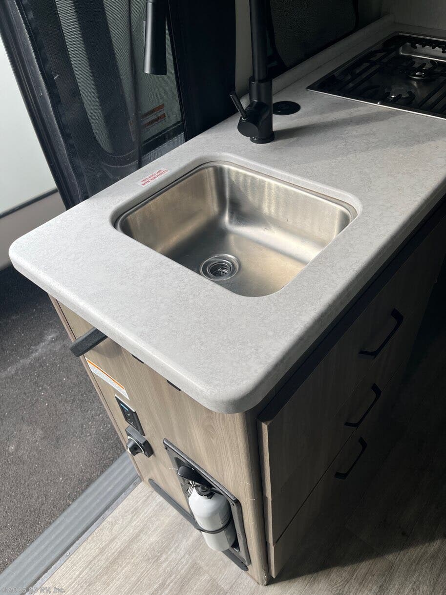 Used 2023 Thor Motor Coach Twist 2JB available in Long Grove, Illinois