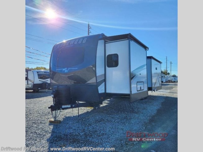 2024 Rockwood Signature 8337RL by Forest River from Driftwood RV Center in Clermont, New Jersey