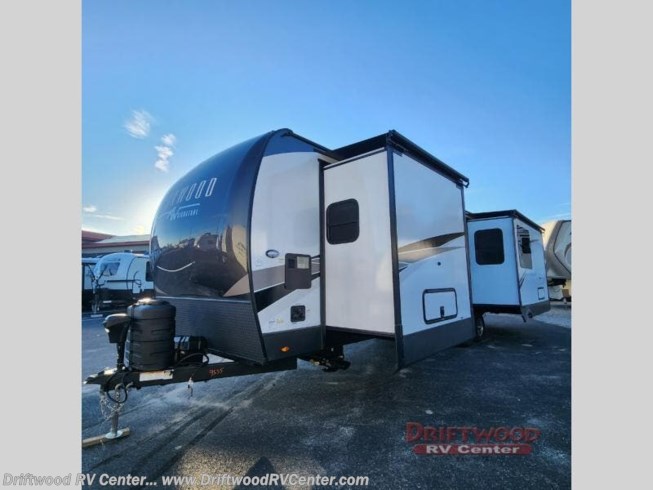 2024 Rockwood Signature 8332SB by Forest River from Driftwood RV Center in Clermont, New Jersey