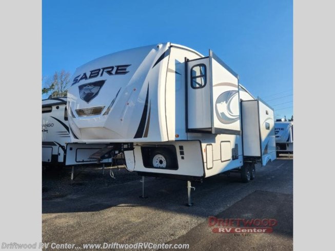 2024 Sabre 32BHT by Forest River from Driftwood RV Center in Clermont, New Jersey