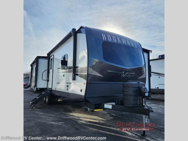 New 2024 Forest River Rockwood Ultra Lite 2720IK available in Clermont, New Jersey