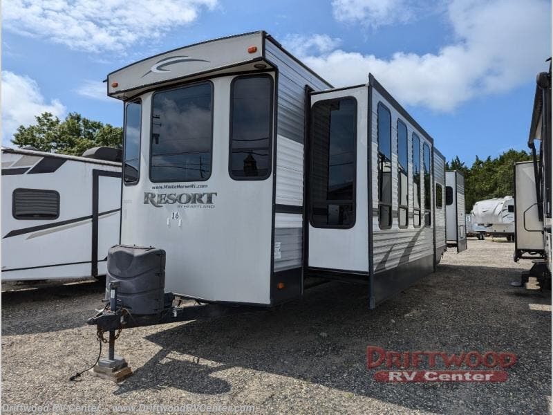 2017 Resort 41FK by Heartland from Driftwood RV Center in Clermont, New Jersey